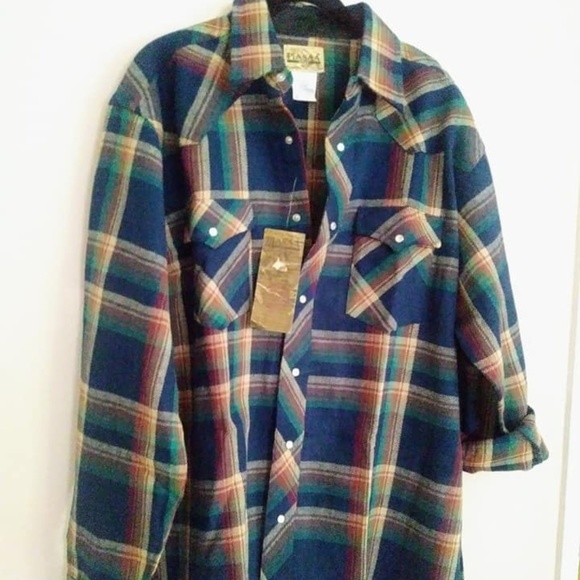 PIASAA Other - NWT PIASAA Men Plaid Shirt Size M
